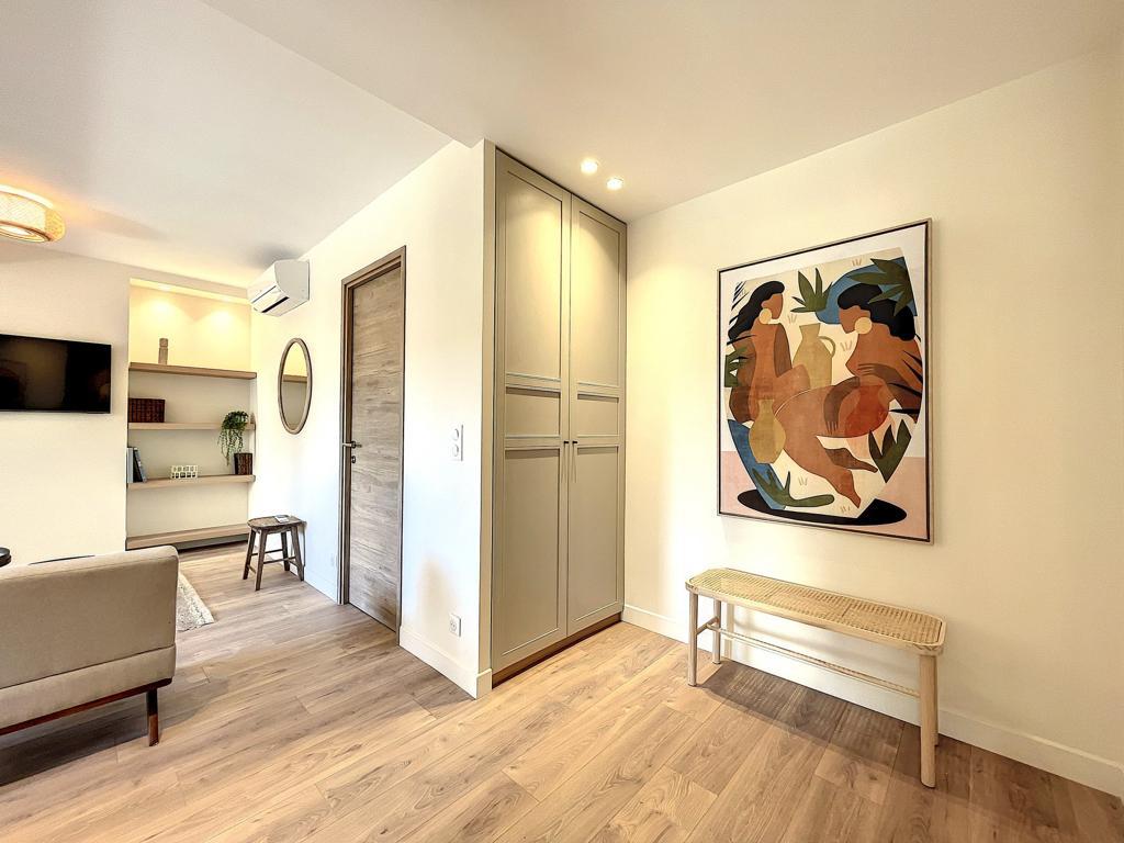 Réalisation Batimo — Entrée — Appartement Cannes, Cannes
